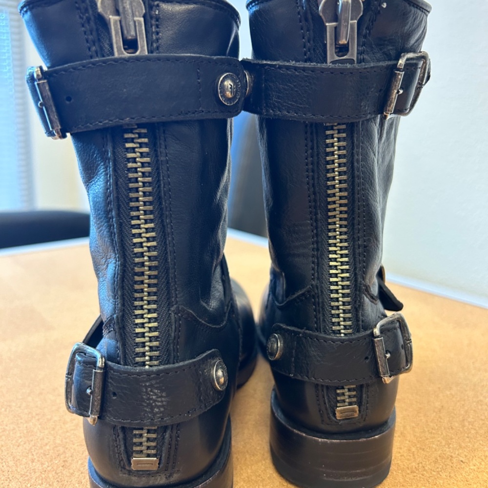 Frye Bootie - Picture 6 of 8
